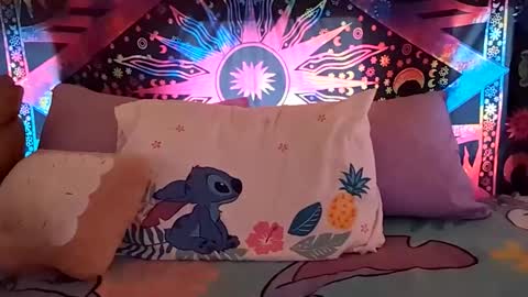 Faerie 3 online show from April 1, 1:06 am