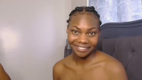 fairy_pearl online show from July 12, 8:06 am