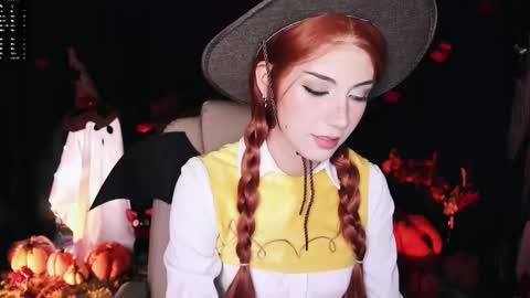 Snapshot of fairywhore chatting on October 21, 2:27 am Jackie Cosplayer online show from October 21, 2:27 am