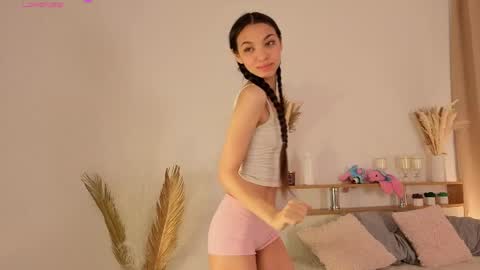 My name is Milisa  online show from June 1, 10:16 am