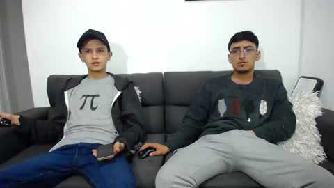 FallGays online show from December 14, 1:27 am