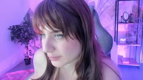 fameyblum online show from October 28, 3:46 pm