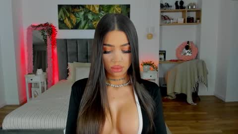 Jennifer online show from September 9, 2:11 am