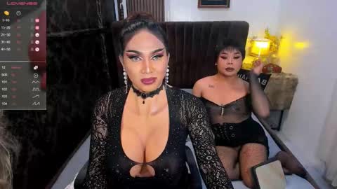 Snapshot of fantasticock4ux chatting on October 4, 2:59 pm YOUR DOMINA KRISTINE online show from October 4, 2:59 pm