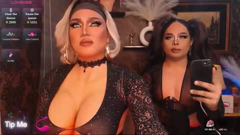 Snapshot of fantasticock4ux chatting on September 22, 4:22 pm YOUR DOMINA KRISTINE online show from September 22, 4:22 pm