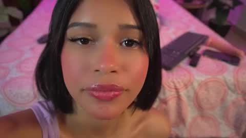 Maddie online show from November 17, 4:42 pm