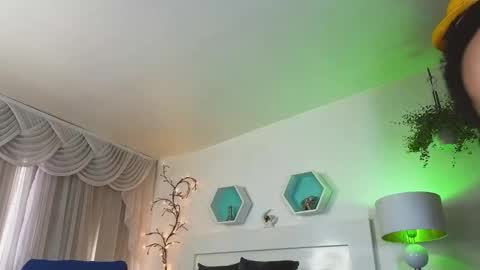 Farah online show from November 13, 12:19 pm