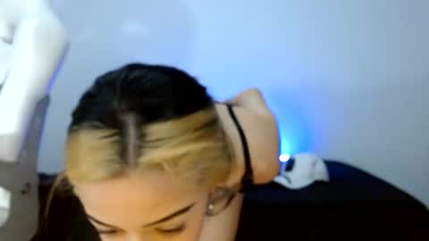 fari online show from March 11, 9:29 pm