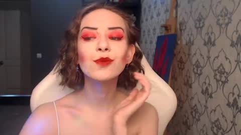 Fascinating   Eyes online show from August 4, 3:46 am
