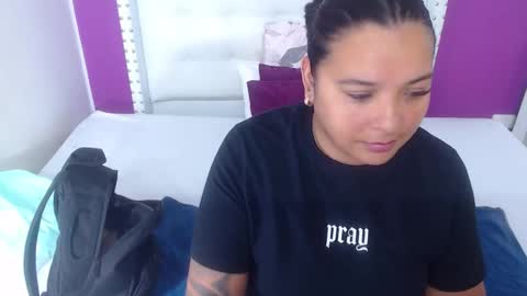 fat_naughtyass online show from February 20, 2:19 pm