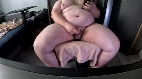 fatchubbybearguy online show from May 15, 2:02 pm