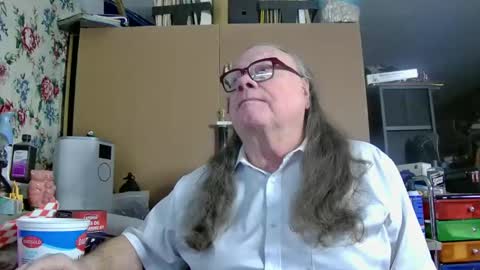 Fred. online show from March 11, 5:46 am