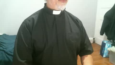 Father Miguel online show from March 9, 1:10 am