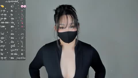 Tina online show from March 12, 2:01 pm