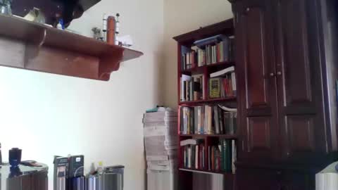 fatsalami90 online show from April 8, 4:10 pm