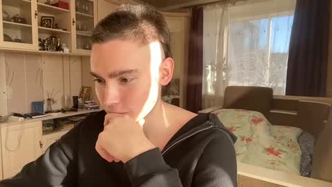 Faust online show from March 7, 1:22 pm