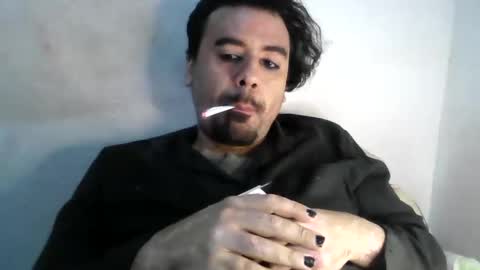 Faux Feitico online show from April 18, 2:24 am