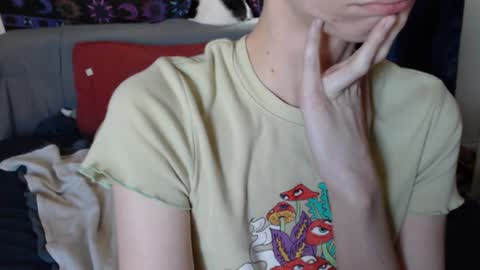 Mossfairy online show from September 28, 7:01 pm