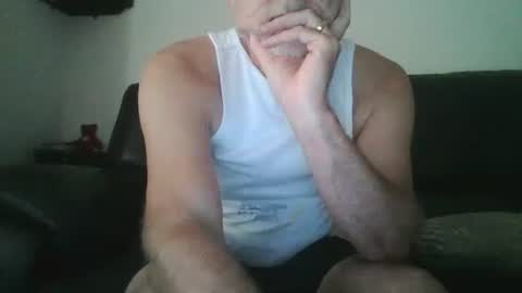 Snapshot of feet_fan69 chatting on October 26, 12:50 pm John Buck online show from October 26, 12:50 pm