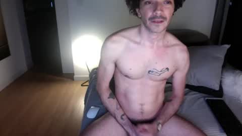 feetishboy00 online show from February 5, 5:00 am