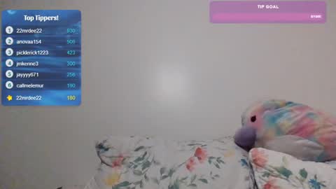 Soley online show from February 9, 4:57 am