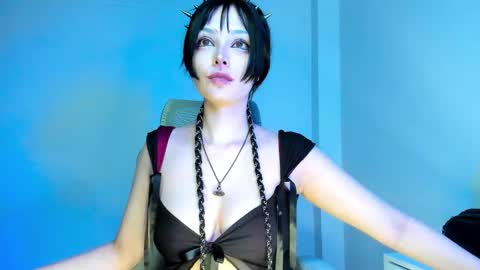 LUNA  UPDATE  Ill be back soon still recovering but feeling better . online show from November 1, 8:13 am