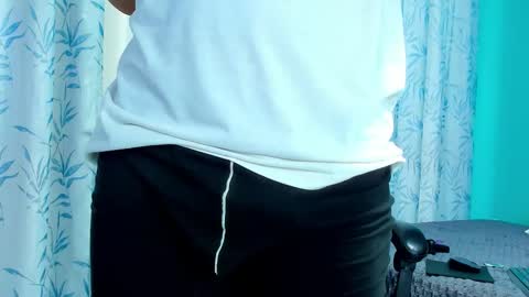 felipehot_gonzales online show from September 22, 1:04 pm