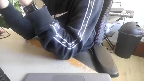 fem_alice_louis_dom online show from April 30, 7:57 am