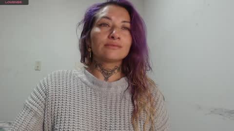 Snapshot of fenix_purple chatting on December 31, 2:08 am FENIX online show from December 31, 2:08 am