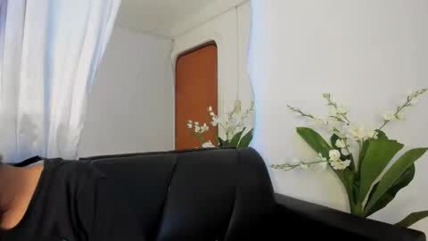 Fernanda online show from November 26, 8:33 am