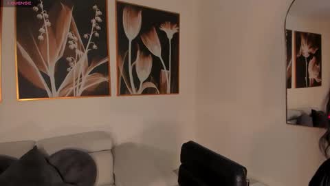 FER  online show from October 2, 12:48 pm