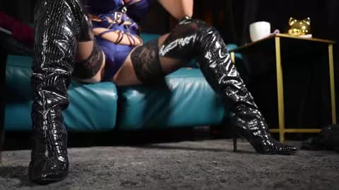 fetish_life online show from June 5, 12:10 pm
