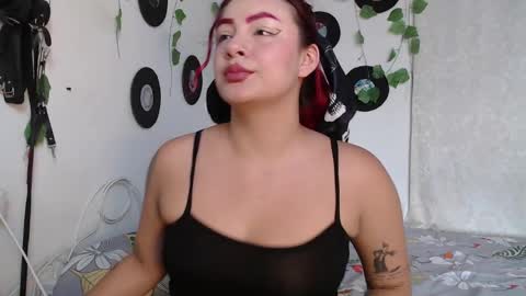 scarlet shelby online show from January 2, 7:40 pm