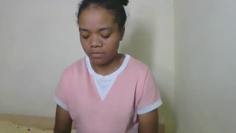 fetranialdy online show from May 8, 6:30 am