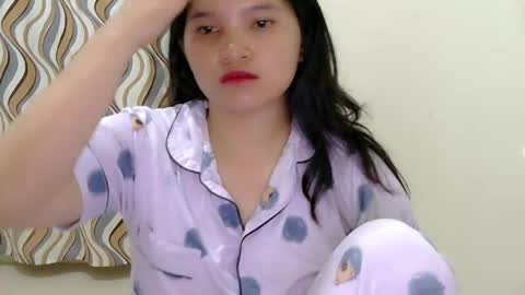 fhwilloughbyxx online show from June 3, 2:33 pm