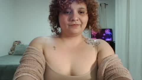 filthylunamor online show from May 27, 5:15 am