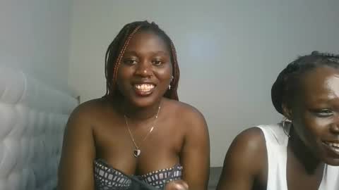 melanie online show from November 2, 2:11 am