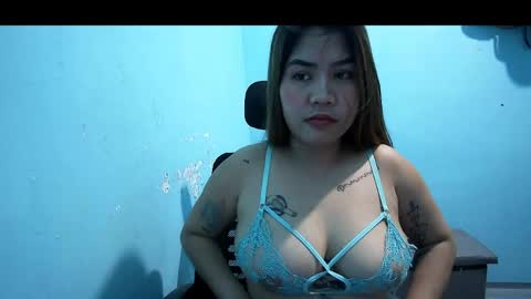 finn ing geer online show from April 27, 1:19 pm