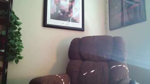 Snapshot of finnabun33 chatting on October 23, 4:30 pm Jake I am Bicurious online show from October 23, 4:30 pm