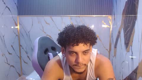 fire_boy69 online show from February 8, 3:48 pm