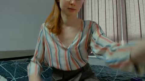 fire_luna online show from February 6, 10:47 am