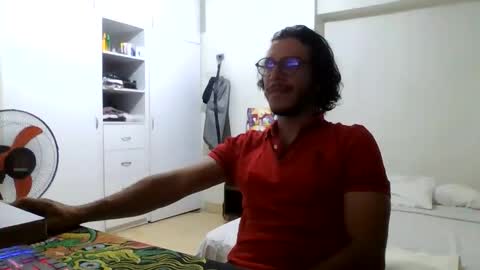 Ricardo online show from May 1, 4:17 am