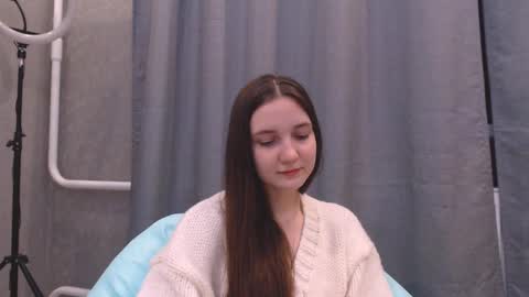 fireflies_fly_ online show from January 21, 4:48 pm