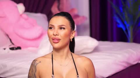 Fires Bomb 777 online show from February 28, 9:25 am