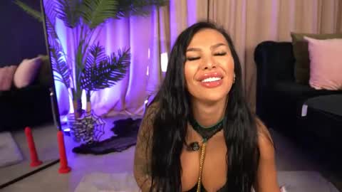 Fires Bomb 777 online show from October 18, 5:22 am