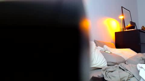 Muse online show from March 27, 3:01 am