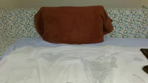 Snapshot of fithotguy90 chatting on October 4, 11:02 pm Luis online show from October 4, 11:02 pm