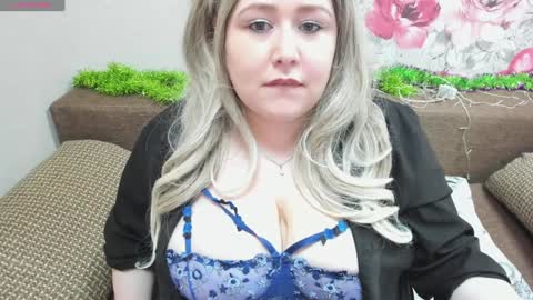 Gabrielle online show from January 3, 5:10 pm