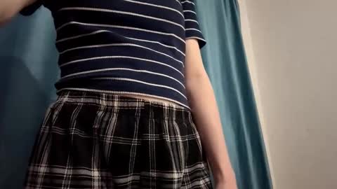 Emma online show from February 27, 1:53 am