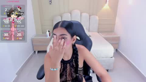   FLEUR   online show from April 8, 12:30 pm